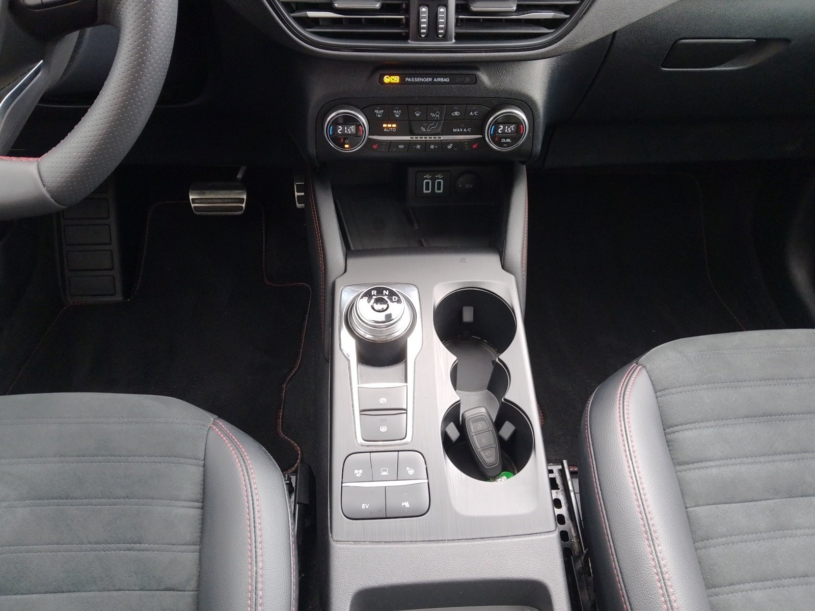 FORD Kuga 2.5 Plug-in Hybrid ST-Line X 225 PS, Plug-in-Hybrid Benzina/Elettrica, Occasioni / Usate, Automatico - 7