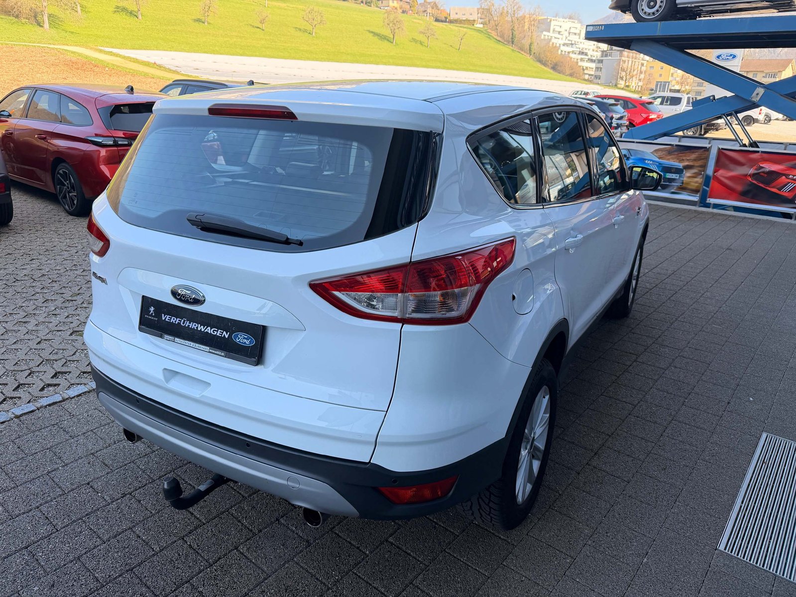 FORD Kuga 2.0 TDCi 150 4x4 Titanium 2.100kg Anhängelast, Diesel, Occasion / Gebraucht, Automatik - 5