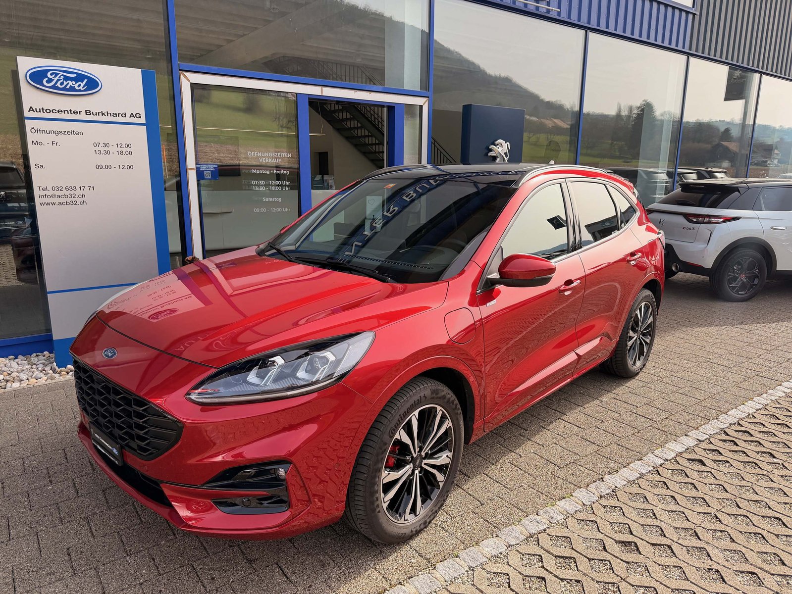 FORD Kuga 2.5 Plug-in Hybrid ST-Line X, Plug-in-Hybrid Benzin/Elektro, Occasion / Gebraucht, Automatik - 2