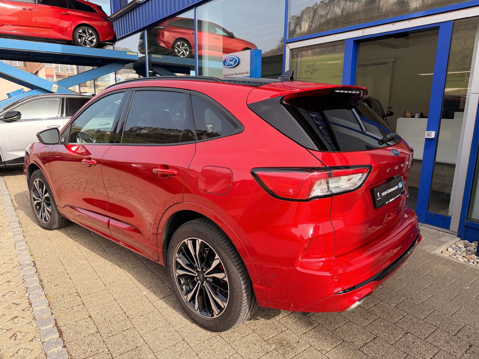 FORD Kuga 2.5 Plug-in Hybrid ST-Line X, Plug-in-Hybrid Benzin/Elektro, Occasion / Gebraucht, Automatik - 7