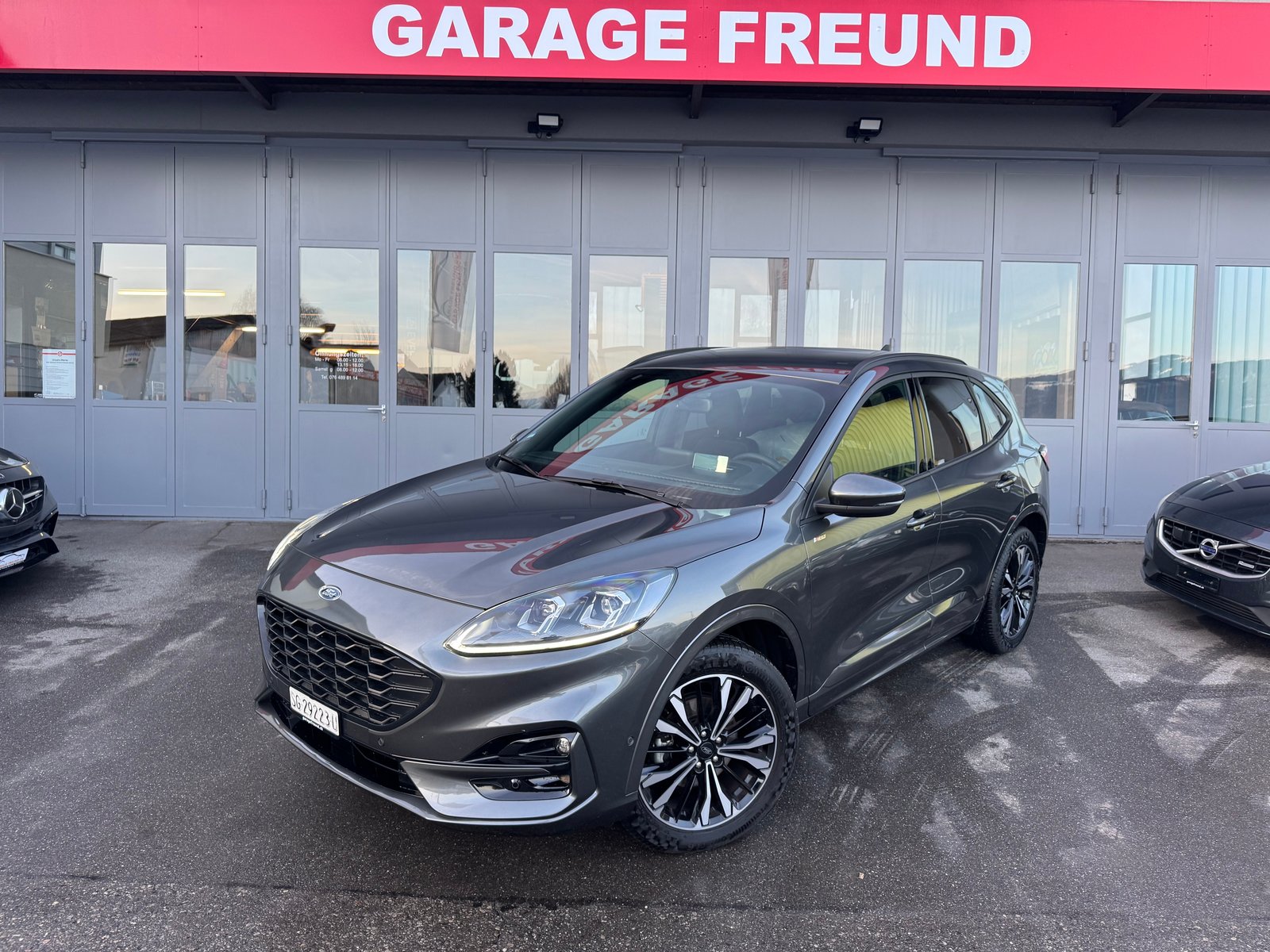 FORD Kuga 2.5 FHEV ST-Line X 4WD, Hybride Integrale Benzina/Elettrica, Occasioni / Usate, Automatico - 3