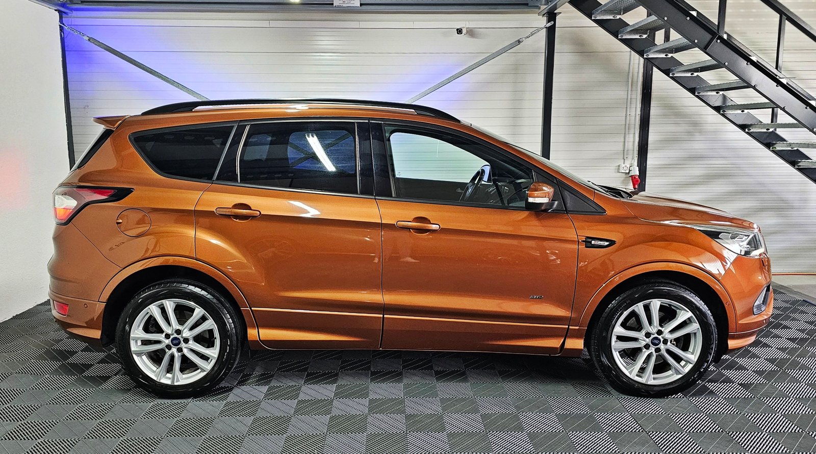 FORD Kuga 2.0 TDCi ST Line 4WD PowerShift, Diesel, Second hand / Used, Automatic - 4