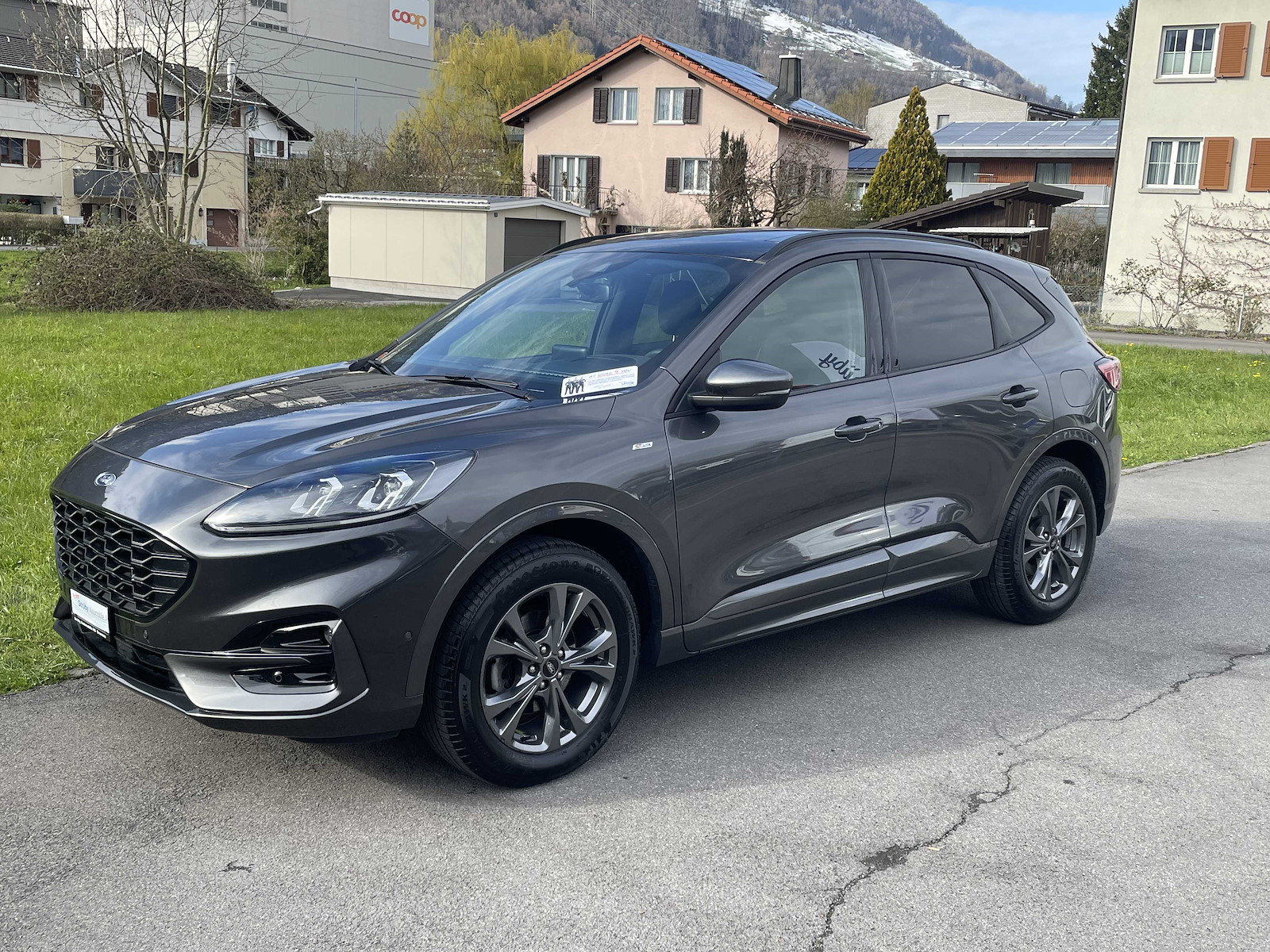 FORD Kuga 2.5 Hybrid ST-Line X 4x4
