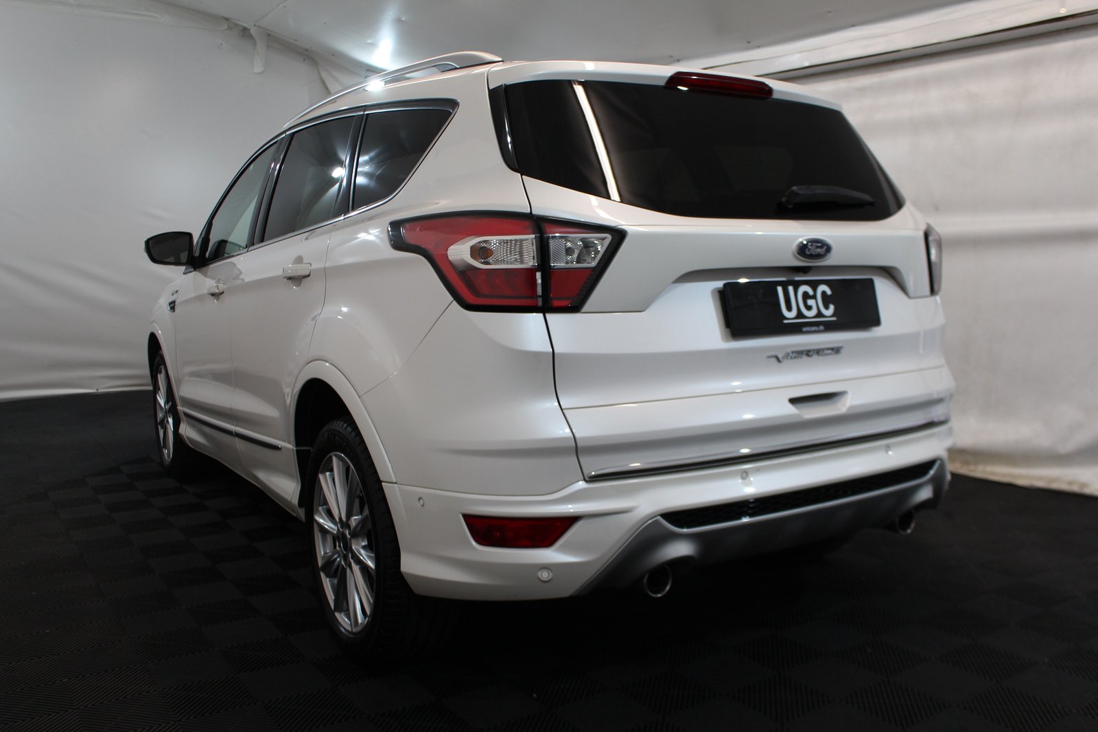 FORD Kuga 2.0 TDCi 180 Vignale FPS, Diesel, Occasioni / Usate, Automatico - 4