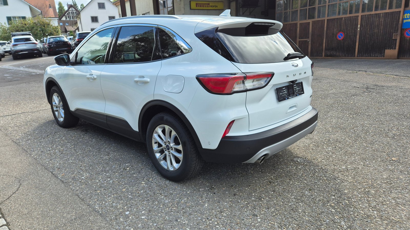 FORD Kuga 2.5 PHEV Titanium 2WD, Hybride Rechargeable Essence/Électricité, Occasion / Utilisé, Automatique - 4