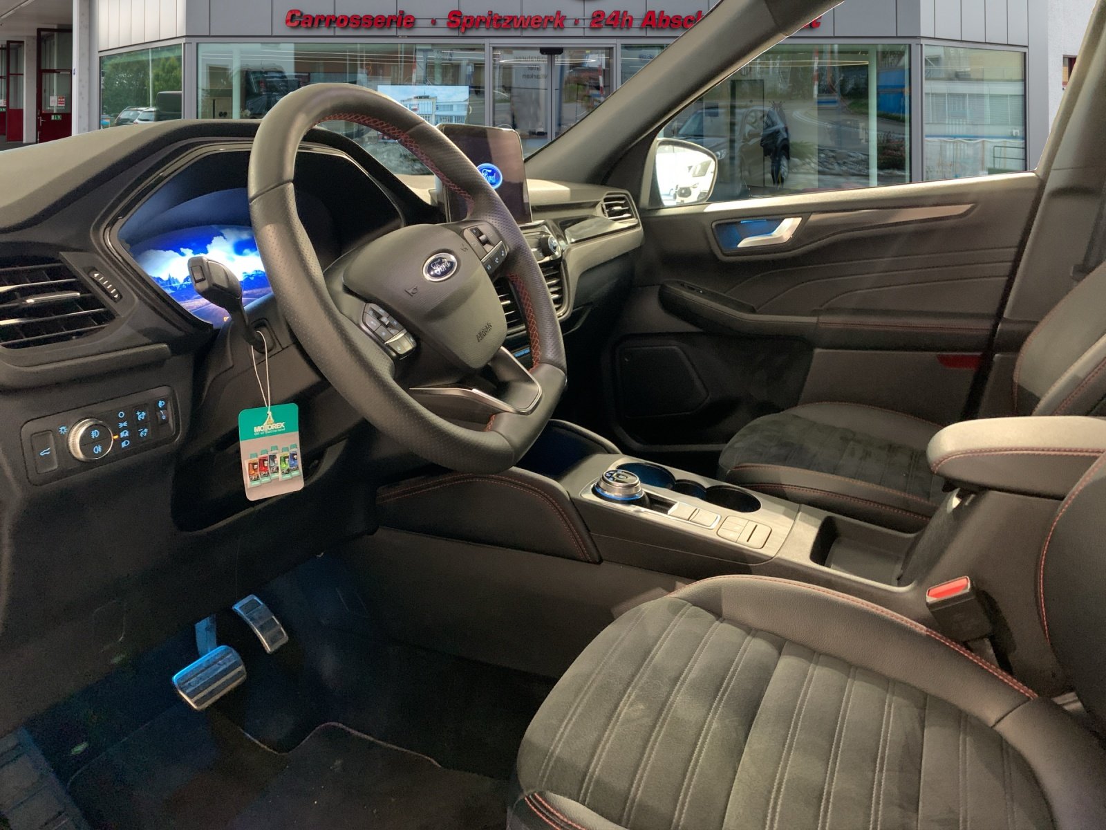 FORD Kuga 2.5 Hybrid ST-Line X 4x4, Full-Hybrid Petrol/Electric, Second hand / Used, Automatic - 7
