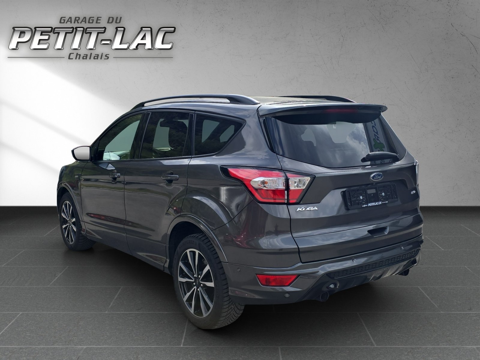 FORD Kuga 1.5 SCTi ST Line 4WD Automatic, Benzin, Occasion / Gebraucht, Automatik - 4