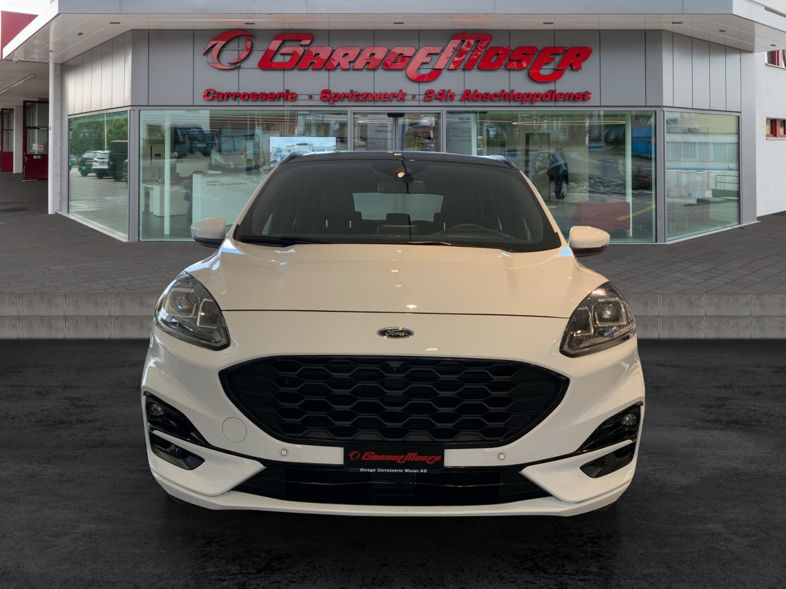 FORD Kuga 2.5 Plug-in Hybrid ST-Line X, Plug-in-Hybrid Petrol/Electric, Second hand / Used, Automatic - 2