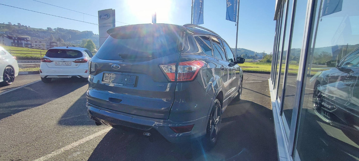 FORD Kuga 2.0 TDCi 180 ST-Line 4x4, Diesel, Occasion / Gebraucht, Automatik - 3