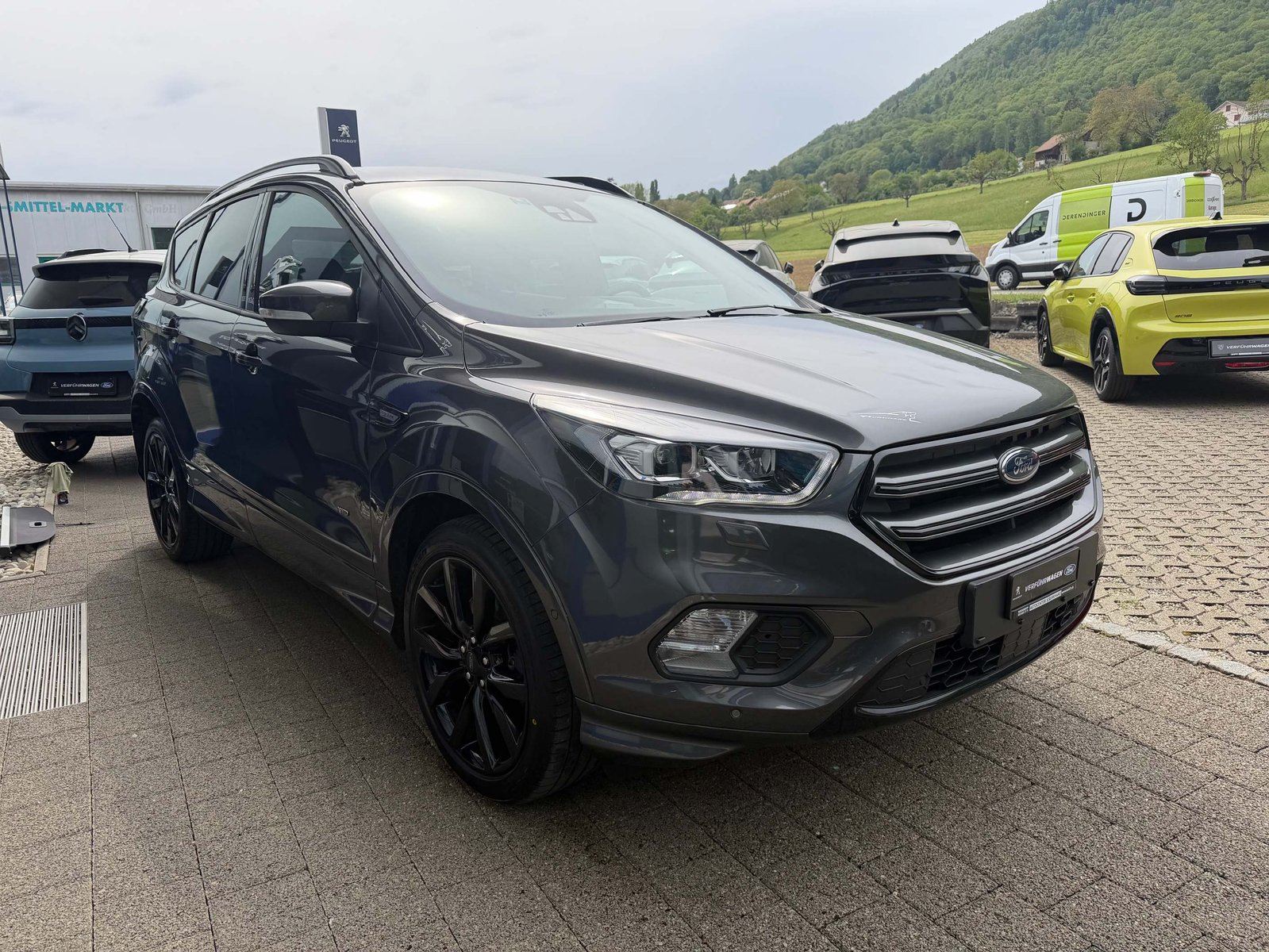 FORD Kuga 2.0 TDCi 180 ST-Line 2.100kg Anhängelast, Diesel, Occasion / Gebraucht, Automatik - 4