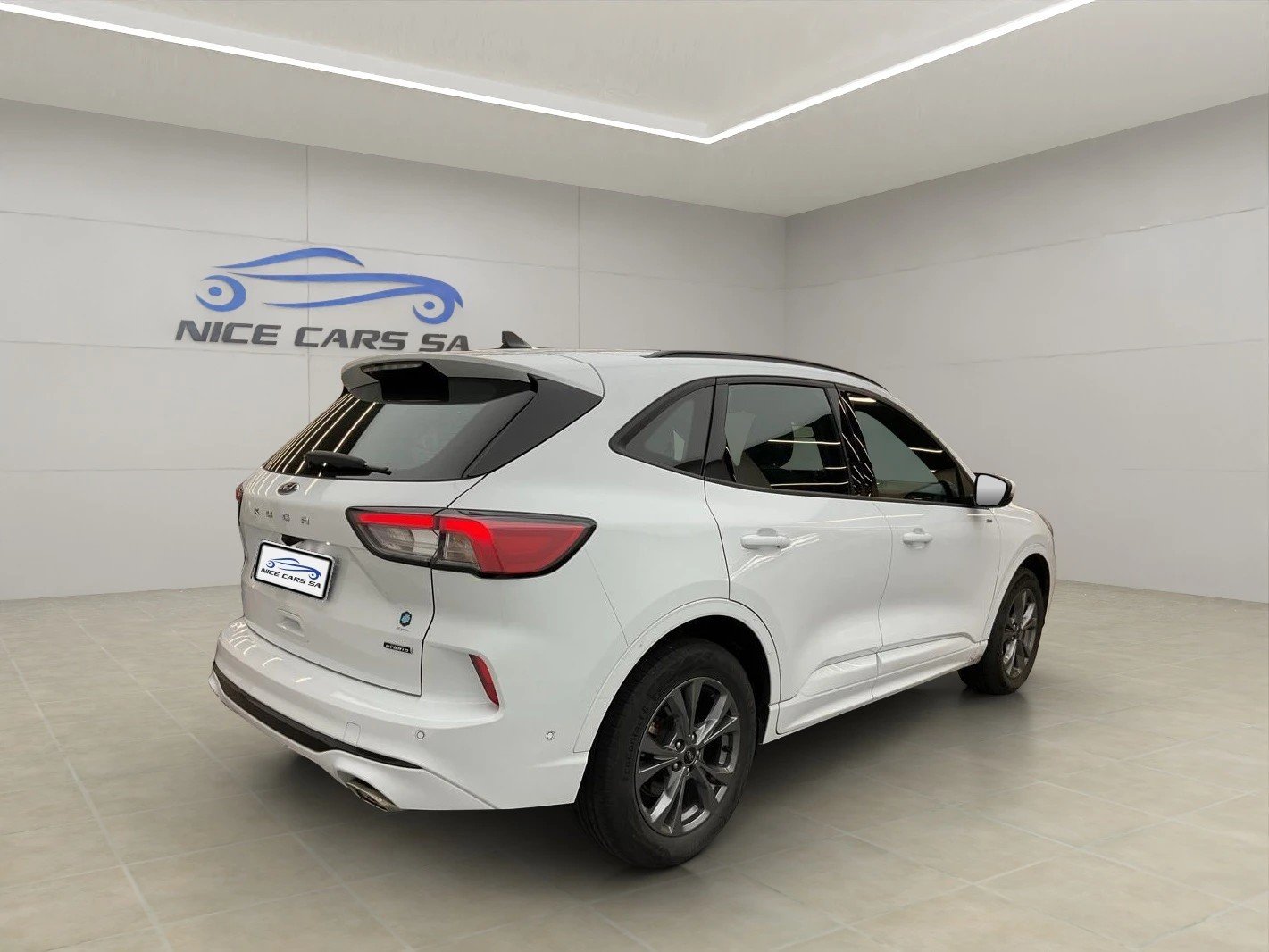 FORD Kuga 2.5 PHEV ST-Line 2WD, Plug-in-Hybrid Benzin/Elektro, Occasion / Gebraucht, Automatik - 3
