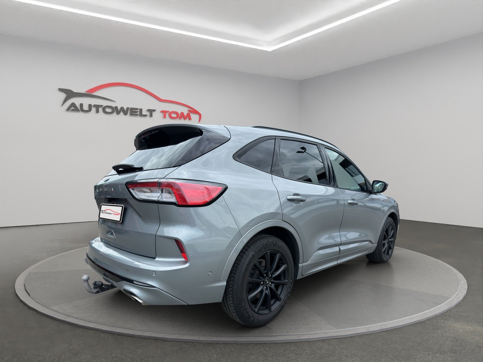 FORD Kuga 2.0 TDCi EcoBlue ST-Line 4WD Automat, Diesel, Second hand / Used, Automatic - 5