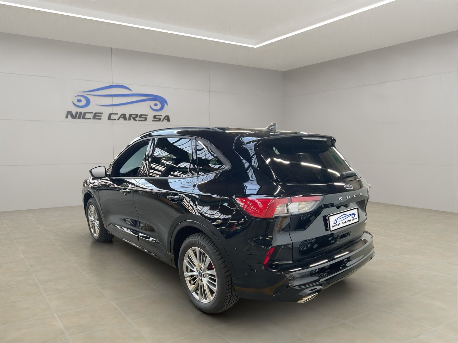 FORD Kuga 2.5 PHEV ST-Line X 2WD, Plug-in-Hybrid Benzina/Elettrica, Occasioni / Usate, Automatico - 6
