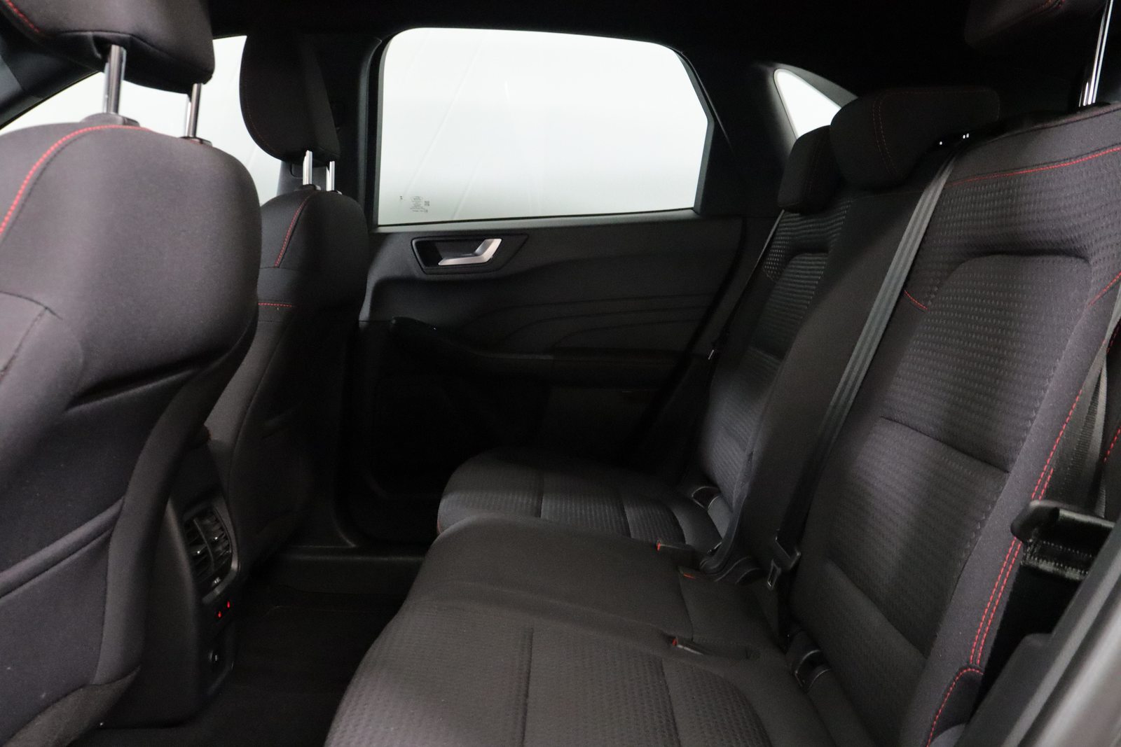 FORD Kuga 2.0 EcoBlue ST-Line, Diesel, Occasion / Utilisé, Automatique - 4