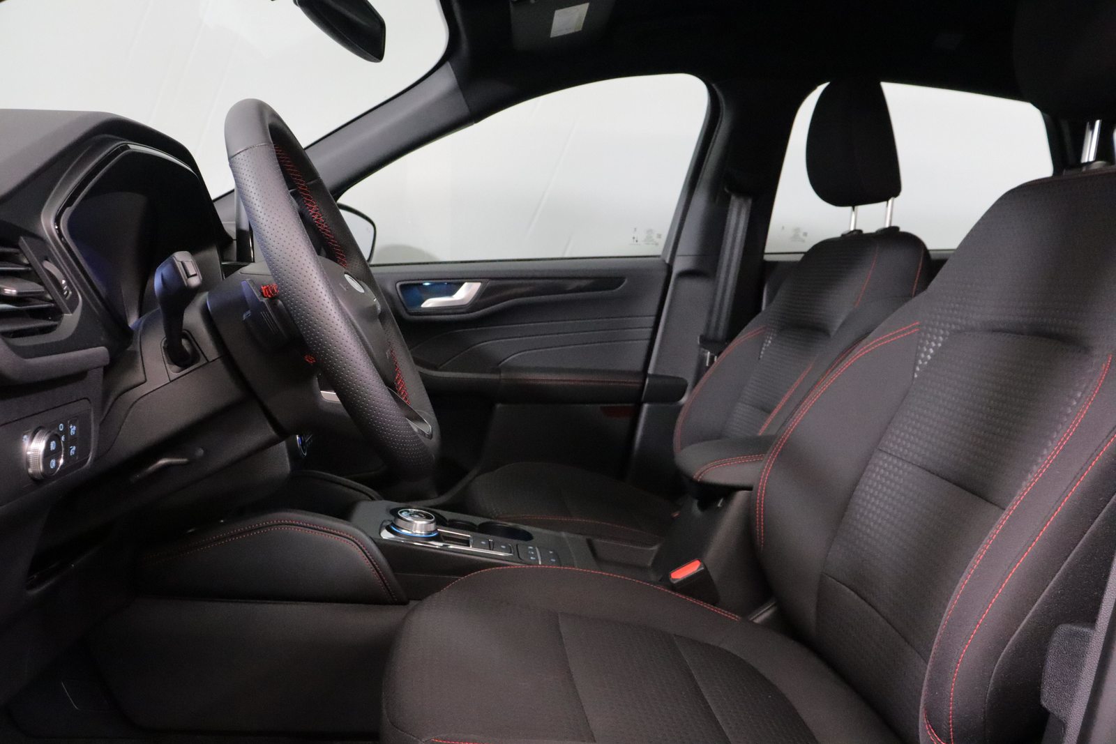 FORD Kuga 2.0 EcoBlue ST-Line, Diesel, Occasion / Utilisé, Automatique - 3