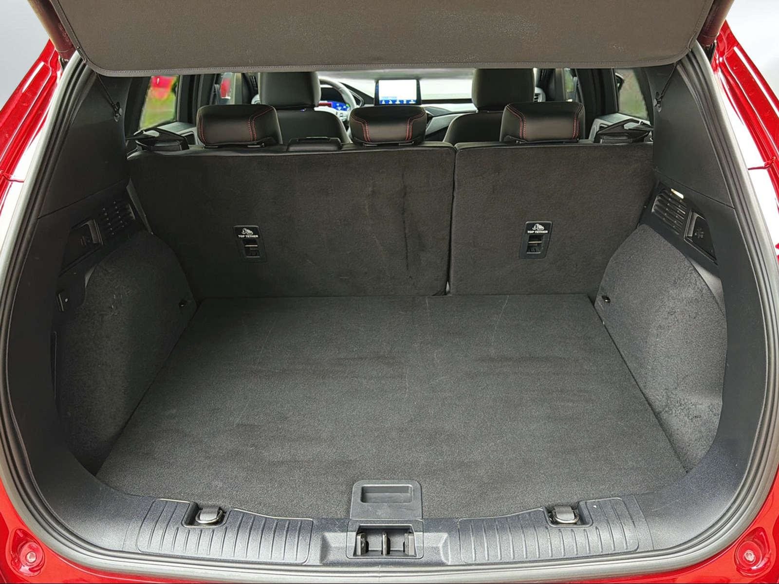 FORD Kuga 2.5 Plug-in Hybrid ST-Line X, Plug-in-Hybrid Petrol/Electric, Second hand / Used, Automatic - 7