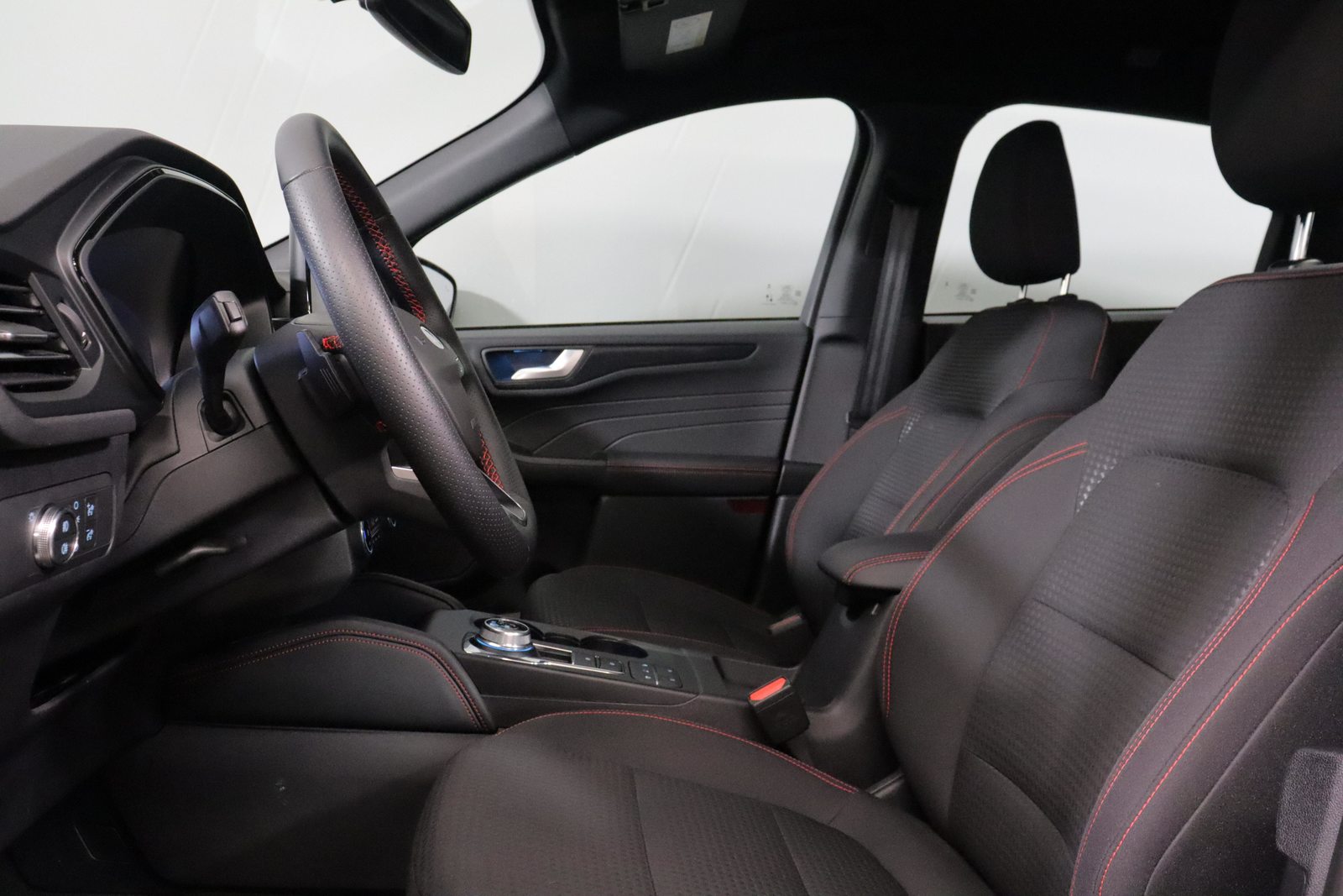 FORD Kuga 2.0 EcoBlue ST-Line, Diesel, Second hand / Used, Automatic - 3