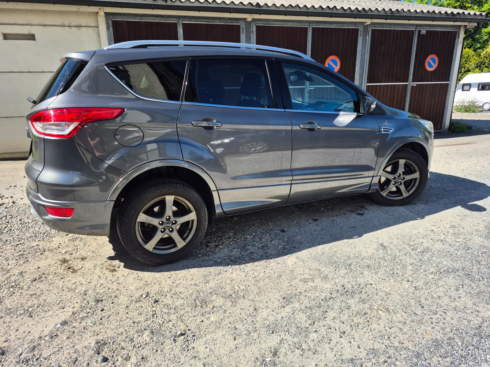 FORD Kuga 2.0 TDCi Titanium 4WD PowerShift, Diesel, Second hand / Used, Automatic - 5