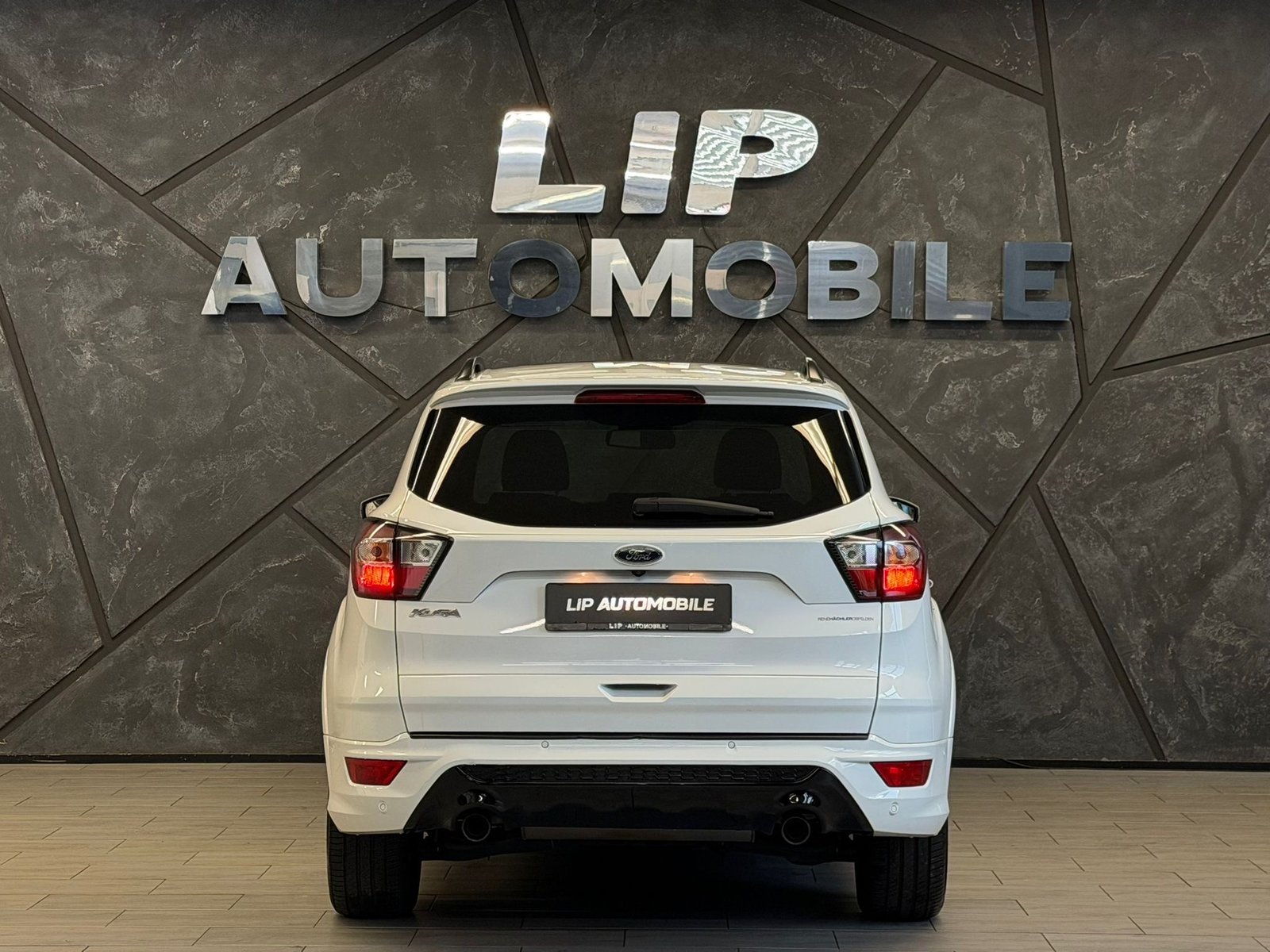 FORD Kuga 2.0 TDCi Carving 4WD PowerShift, Diesel, Occasioni / Usate, Automatico - 7