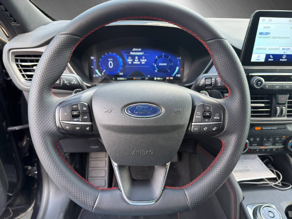 FORD Kuga 2.0 EcoBlue ST-Line 4x4 **Inkl. Standheizung**, Diesel, Second hand / Used, Automatic - 4