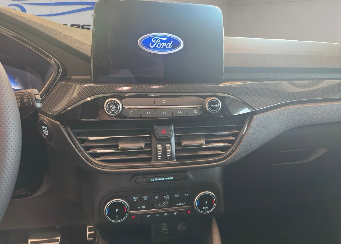 FORD Kuga 2.5 PHEV ST-Line X 2WD, Plug-in-Hybrid Benzin/Elektro, Occasion / Gebraucht, Automatik - 7