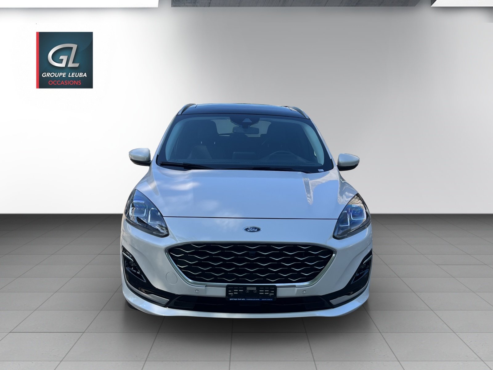 FORD Kuga 2.5 PHEV Vignale 2WD, Plug-in-Hybrid Benzin/Elektro, Occasion / Gebraucht, Automatik - 2