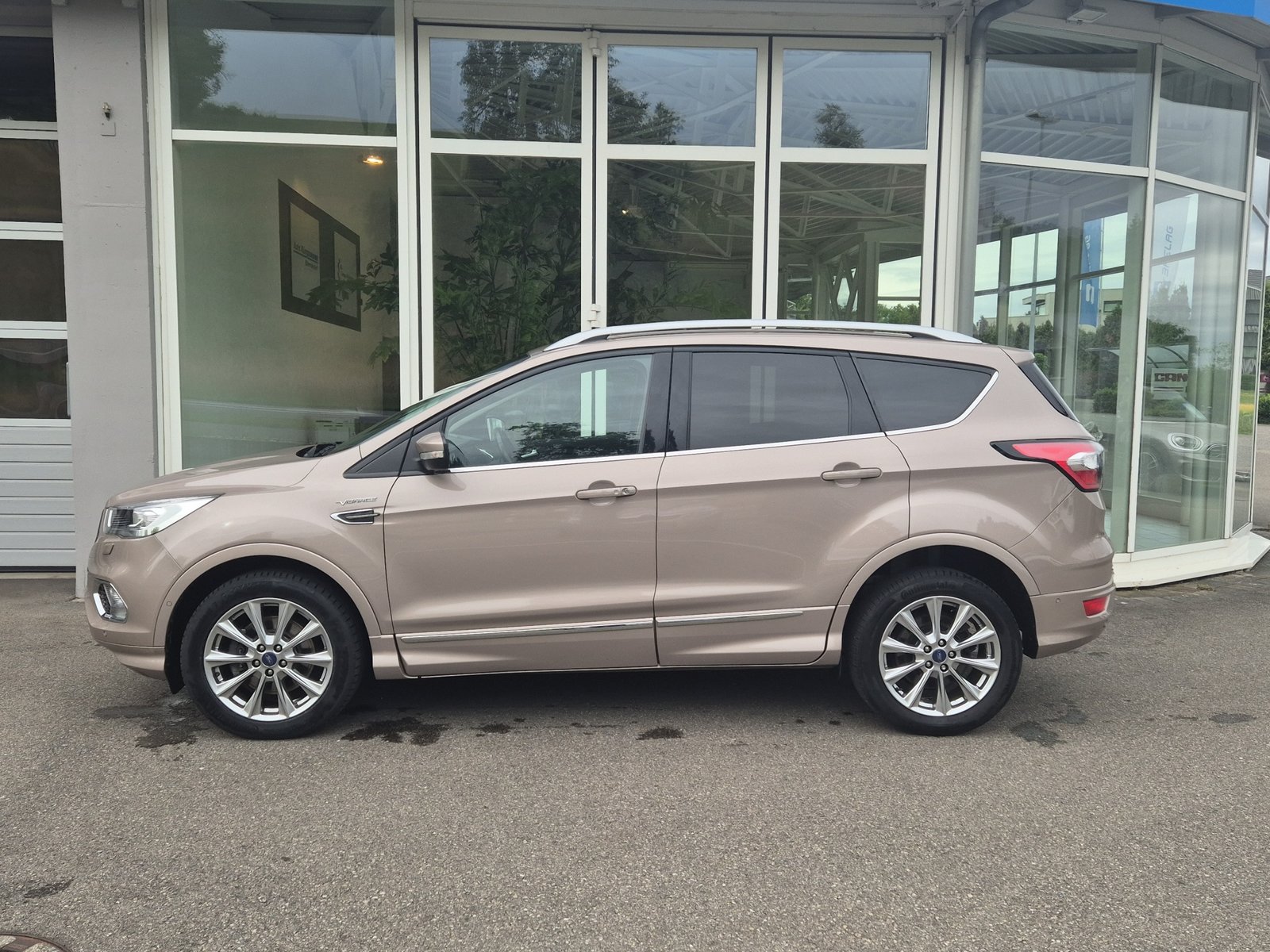 FORD Kuga 2.0 TDCi Vignale 4WD PowerShift, Diesel, Occasion / Utilisé, Automatique - 4
