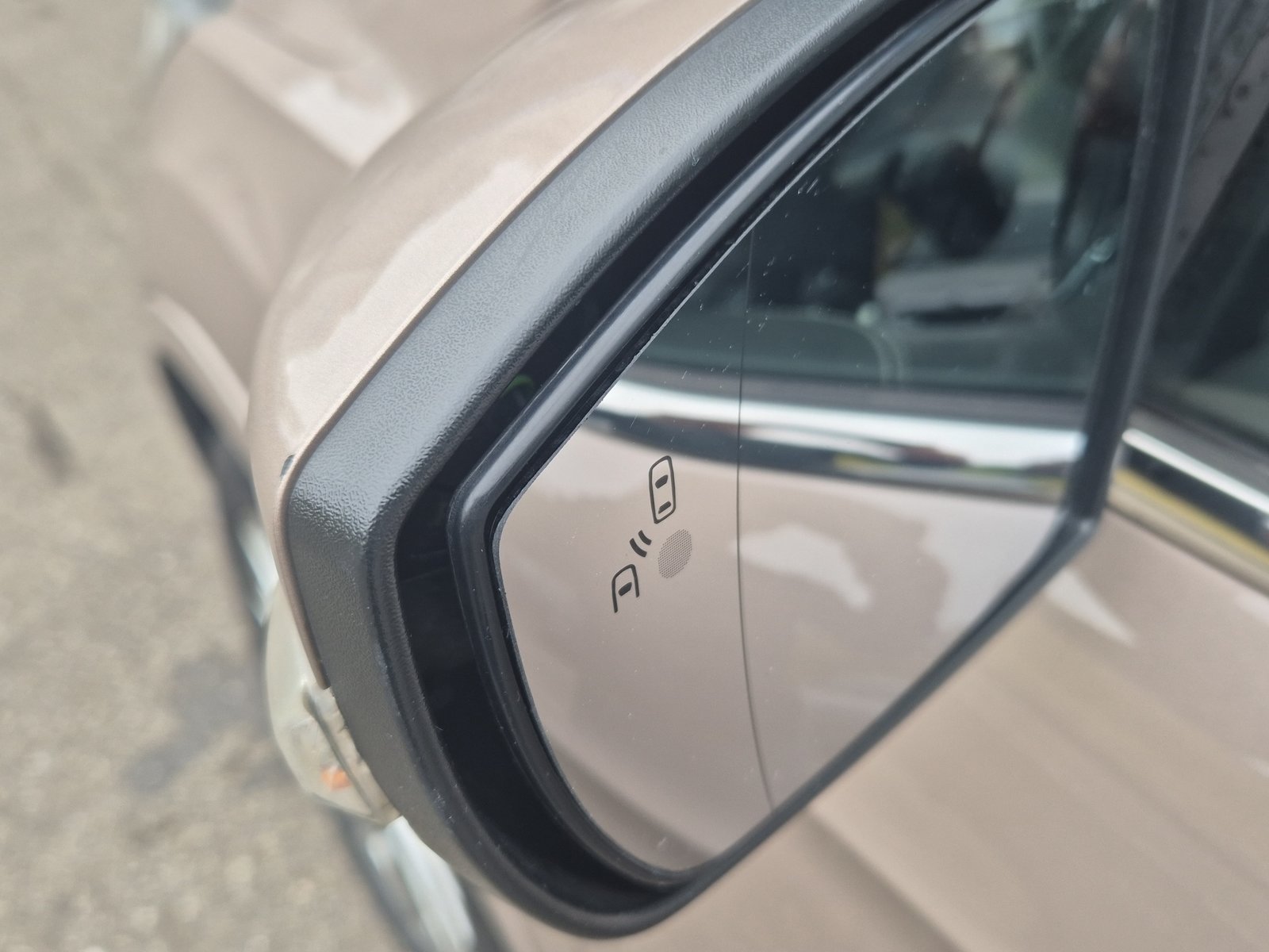 FORD Kuga 2.0 TDCi Vignale 4WD PowerShift, Diesel, Occasion / Utilisé, Automatique - 6