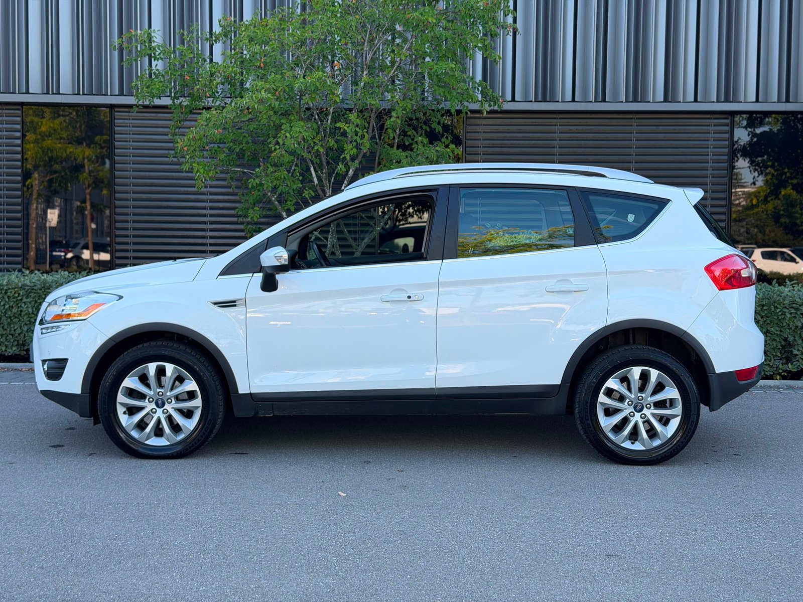 FORD Kuga 2.0 TDCi Titanium 4WD PowerShift, Diesel, Occasioni / Usate, Automatico - 7