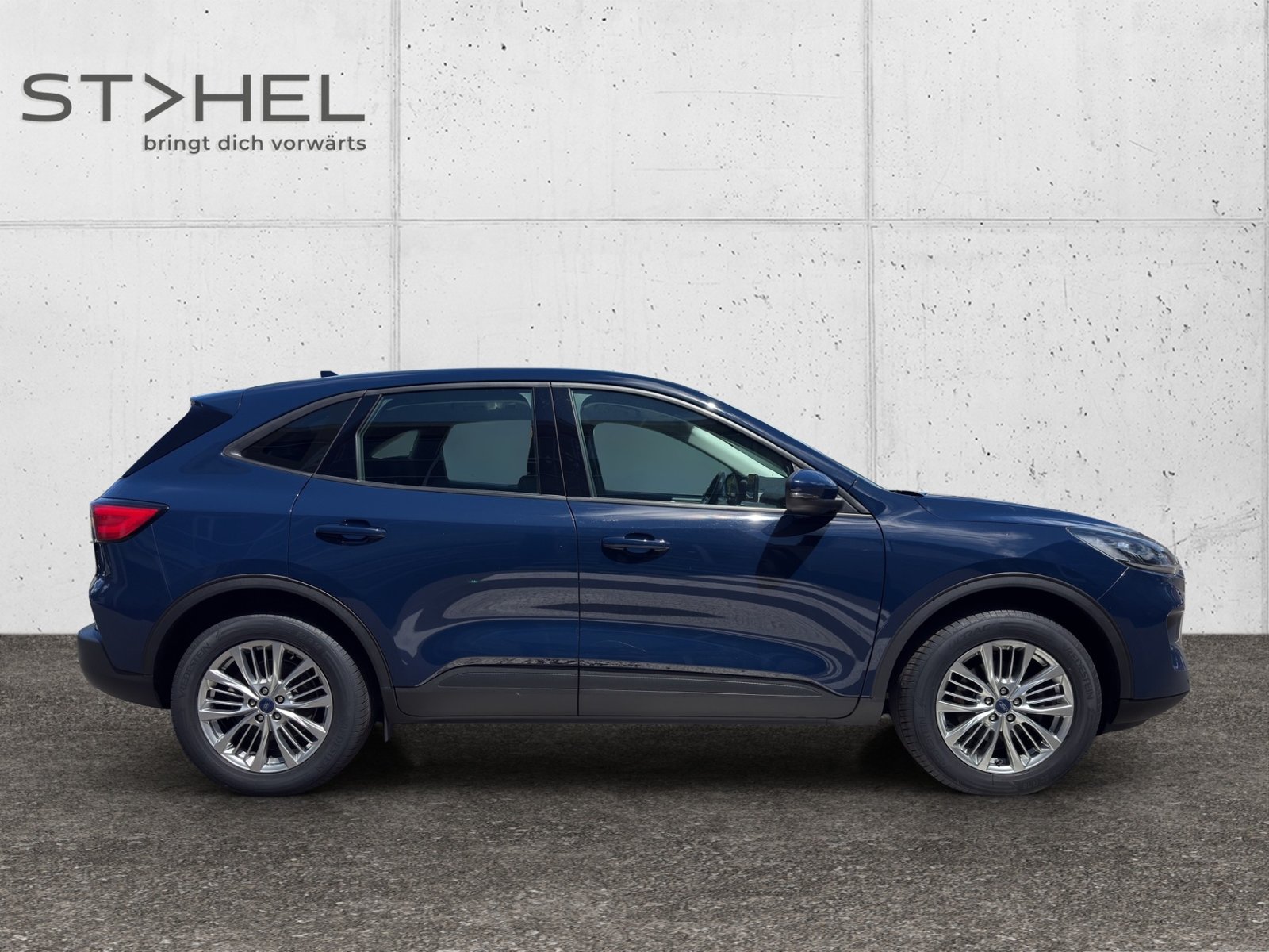 FORD Kuga 2.5 Hybrid Cool Connect 4x4, Voll-Hybrid Benzin/Elektro, Occasion / Gebraucht, Automatik - 4