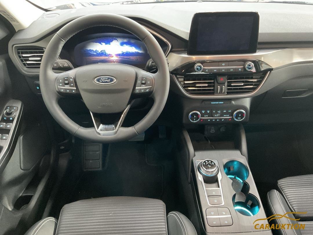 FORD Kuga 2.5 PHEV Titanium 2WD, Plug-in-Hybrid Petrol/Electric, Second hand / Used, Automatic - 2