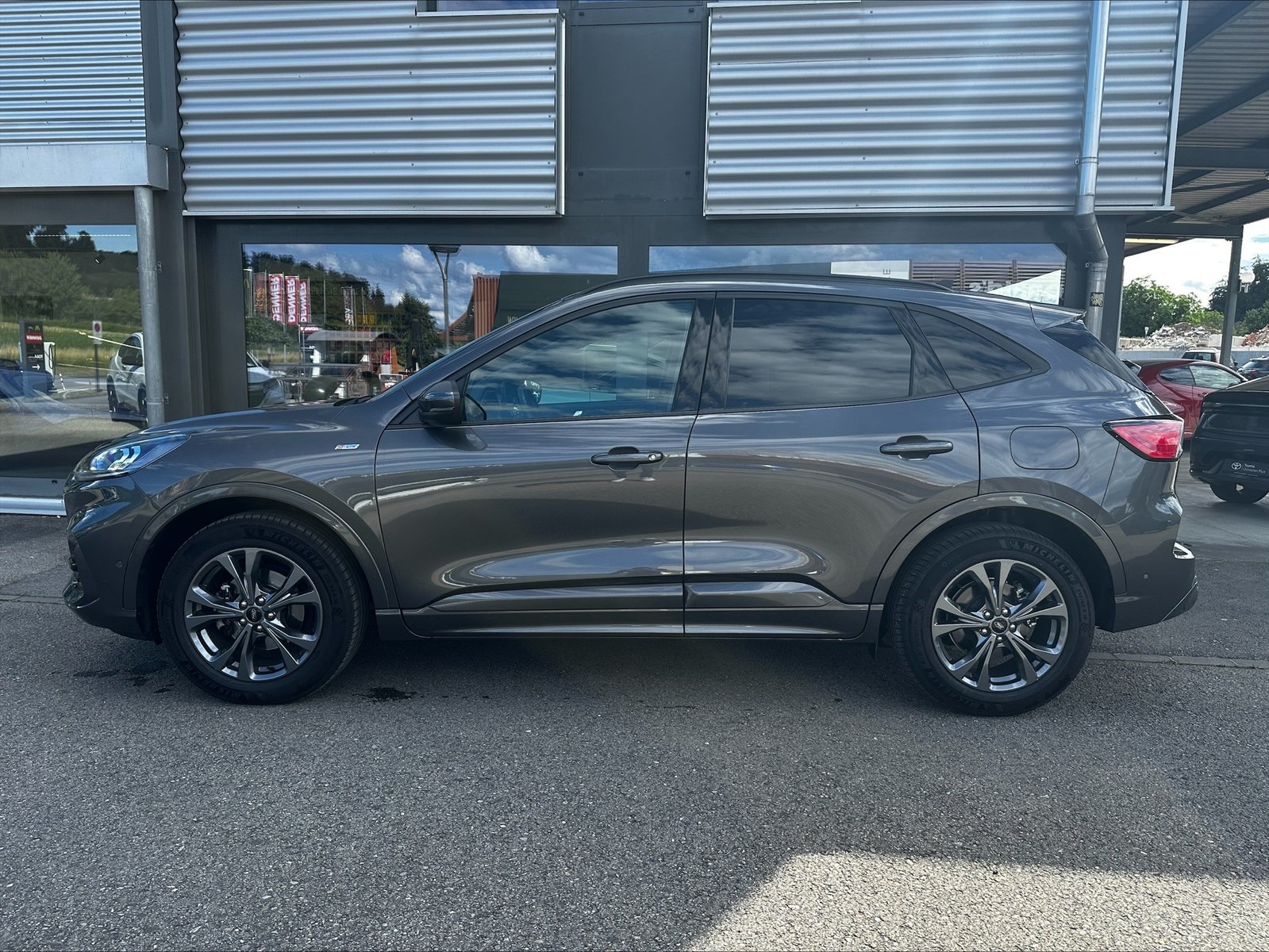 FORD Kuga 2.5 FHEV ST-Line 4WD, Hybride Integrale Benzina/Elettrica, Occasioni / Usate, Automatico - 2