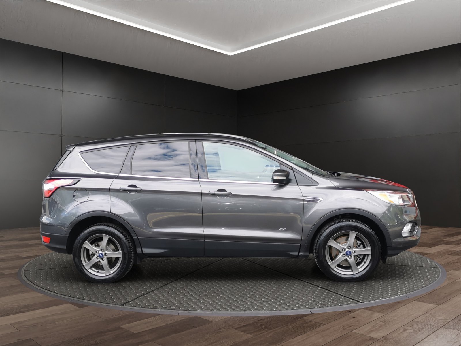 FORD Kuga 2.0 TDCi Trend 4WD PowerShift, Diesel, Occasioni / Usate, Automatico - 5
