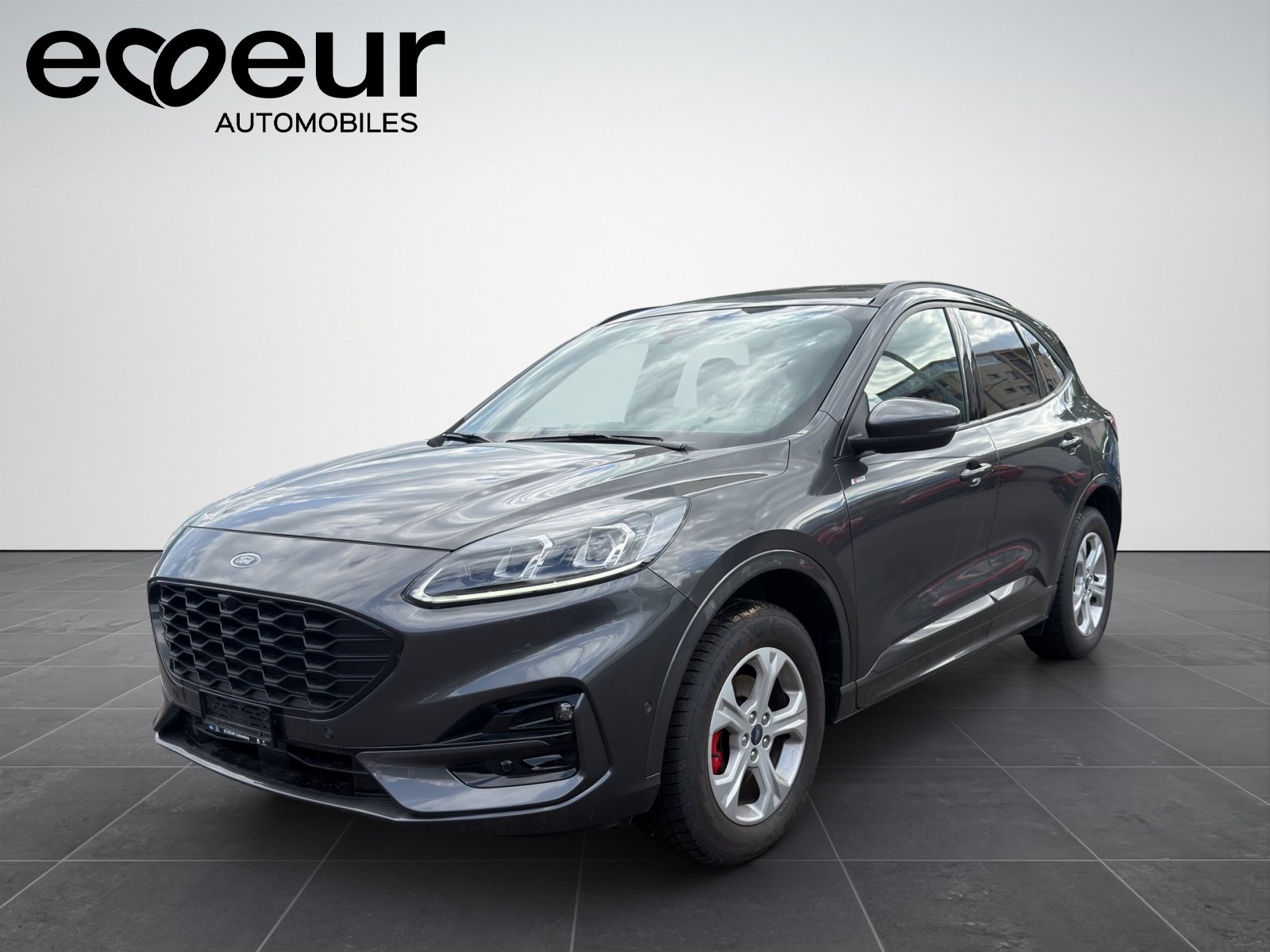 FORD Kuga 2.5 FHEV ST-Line 4WD, Voll-Hybrid Benzin/Elektro, Occasion / Gebraucht, Automatik - 2