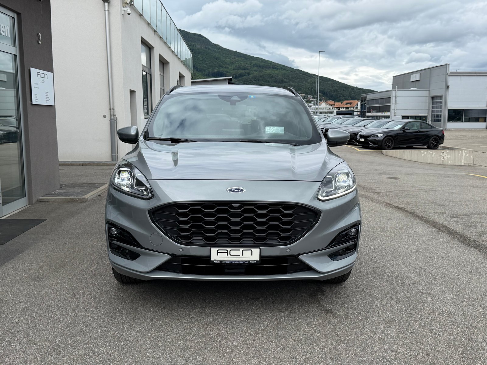 FORD Kuga 2.5 FHEV ST-Line X 4WD, Hybride Intégral Essence/Électricité, Occasion / Utilisé, Automatique - 2