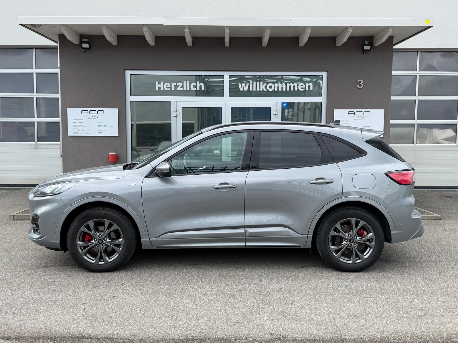 FORD Kuga 2.5 FHEV ST-Line X 4WD, Hybride Intégral Essence/Électricité, Occasion / Utilisé, Automatique - 5