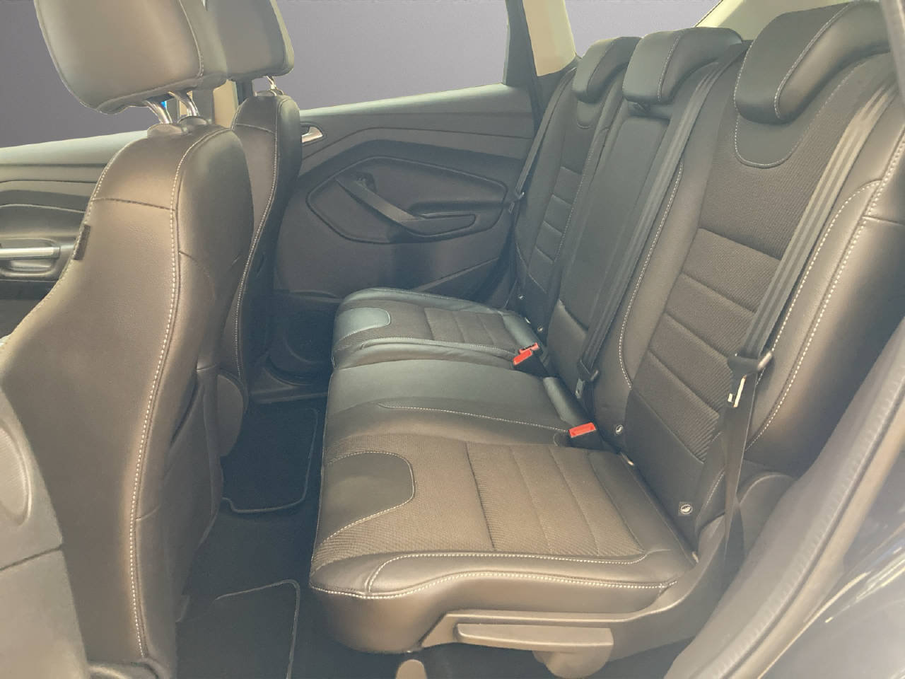 FORD Kuga 2.0 TDCi 163 PSTitanium S, Diesel, Occasion / Utilisé, Automatique - 6