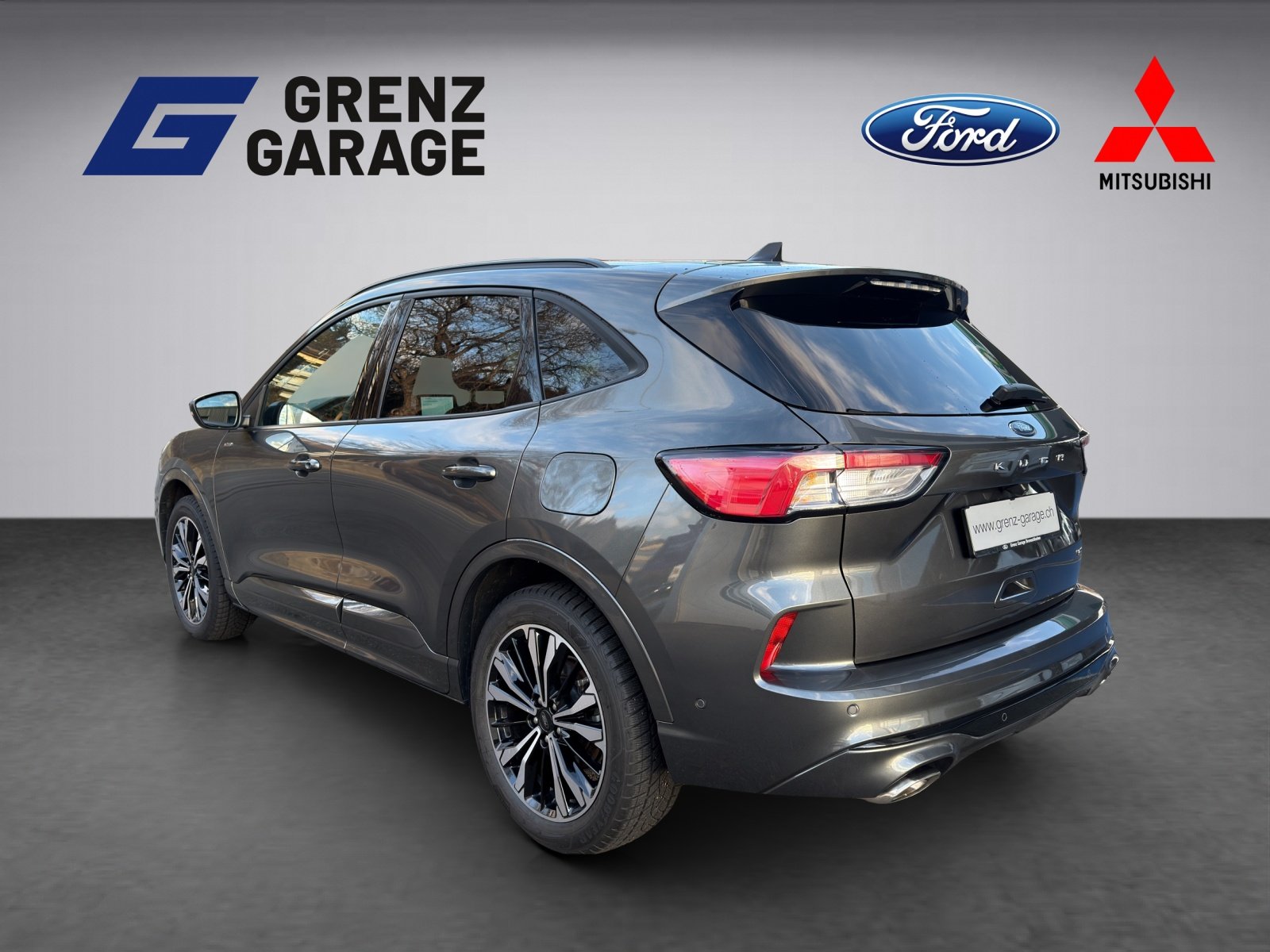 FORD Kuga 2.5 Hybrid ST-Line X 4x4, Full-Hybrid Petrol/Electric, Second hand / Used, Automatic - 3