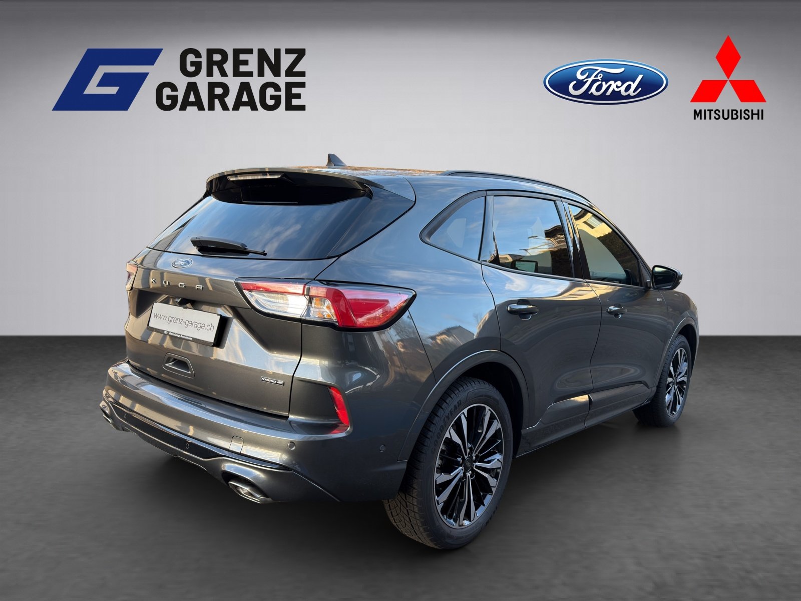 FORD Kuga 2.5 Hybrid ST-Line X 4x4, Full-Hybrid Petrol/Electric, Second hand / Used, Automatic - 5