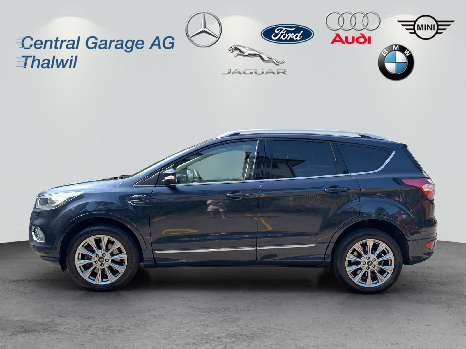 FORD Kuga 2.0 EcoBoost Vignale 4WD Automatic, Essence, Occasion / Utilisé, Automatique - 3