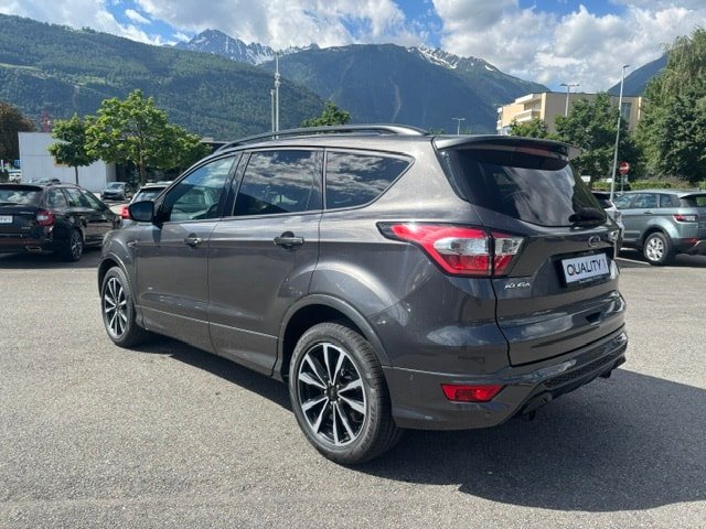 FORD Kuga 2.0 TDCi ST Line High 4WD, Diesel, Occasion / Gebraucht, Handschaltung - 3