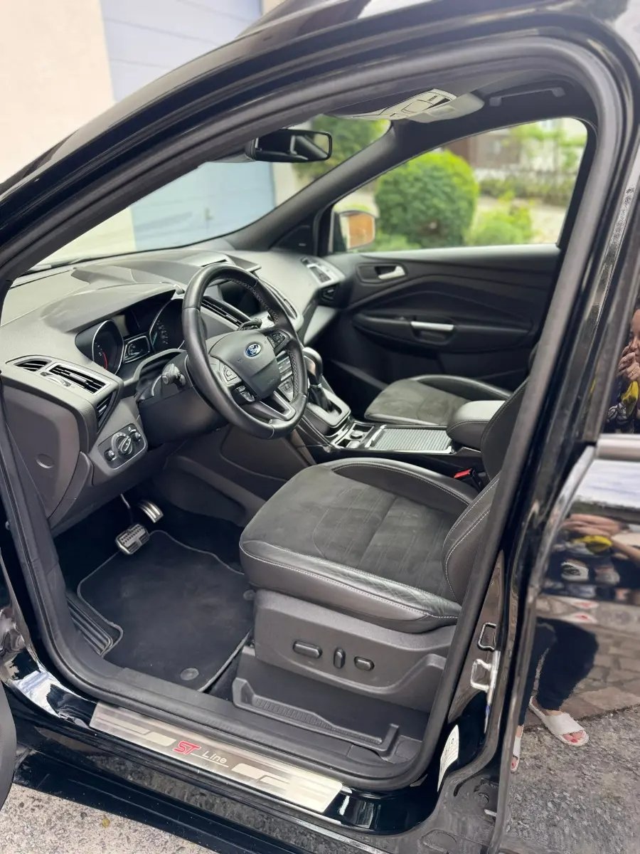 FORD Kuga 2.0 TDCi 180 ST-Line FPS, Diesel, Occasion / Gebraucht, Automatik - 3