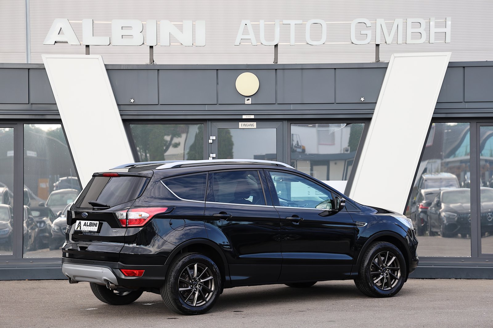 FORD Kuga 2.0 TDCi Trend+ 4WD PowerShift, Diesel, Second hand / Used, Automatic - 4