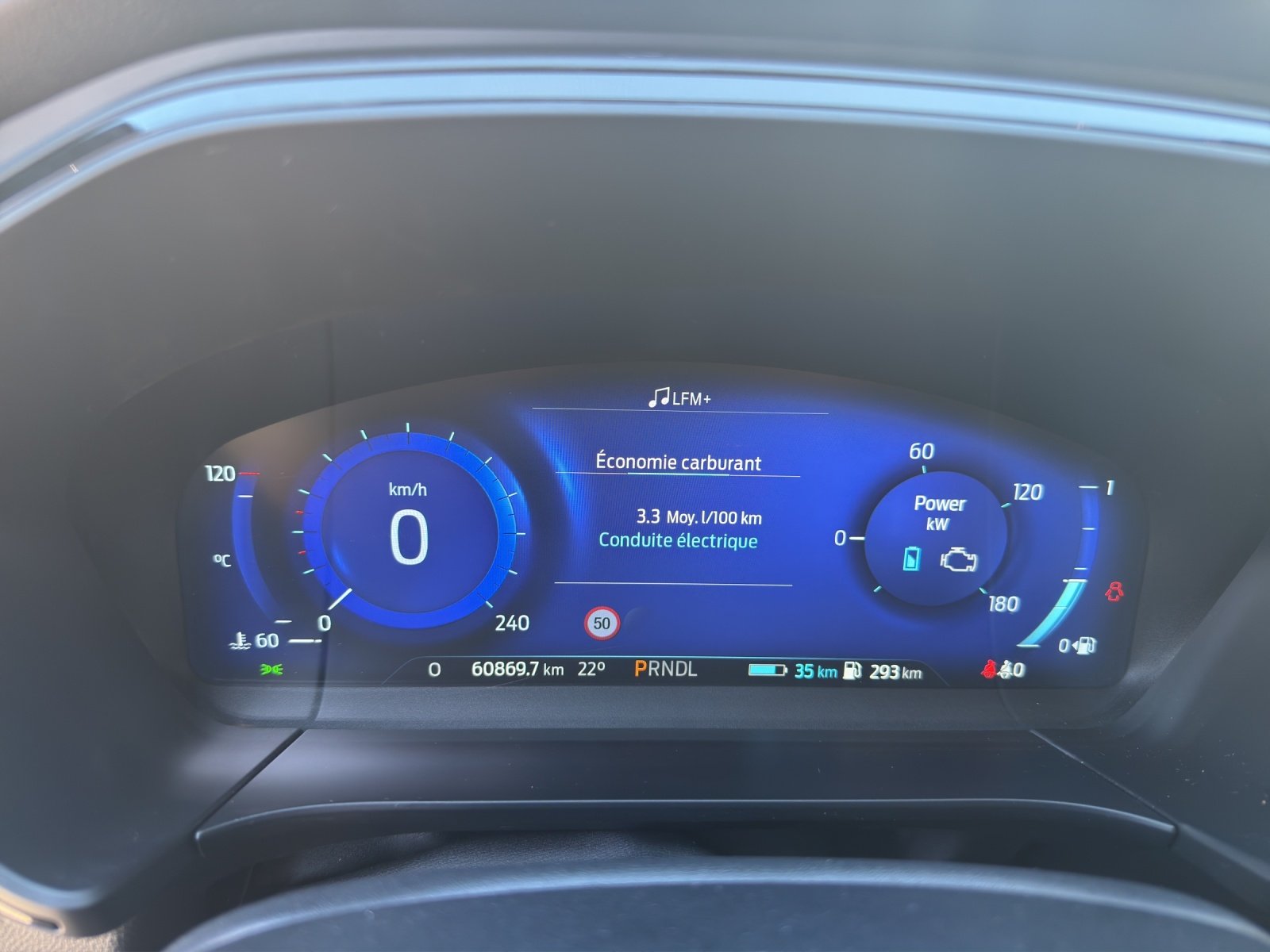 FORD Kuga 2.5 Plug-in Hybrid ST-Line X, Plug-in-Hybrid Benzin/Elektro, Occasion / Gebraucht, Automatik - 7