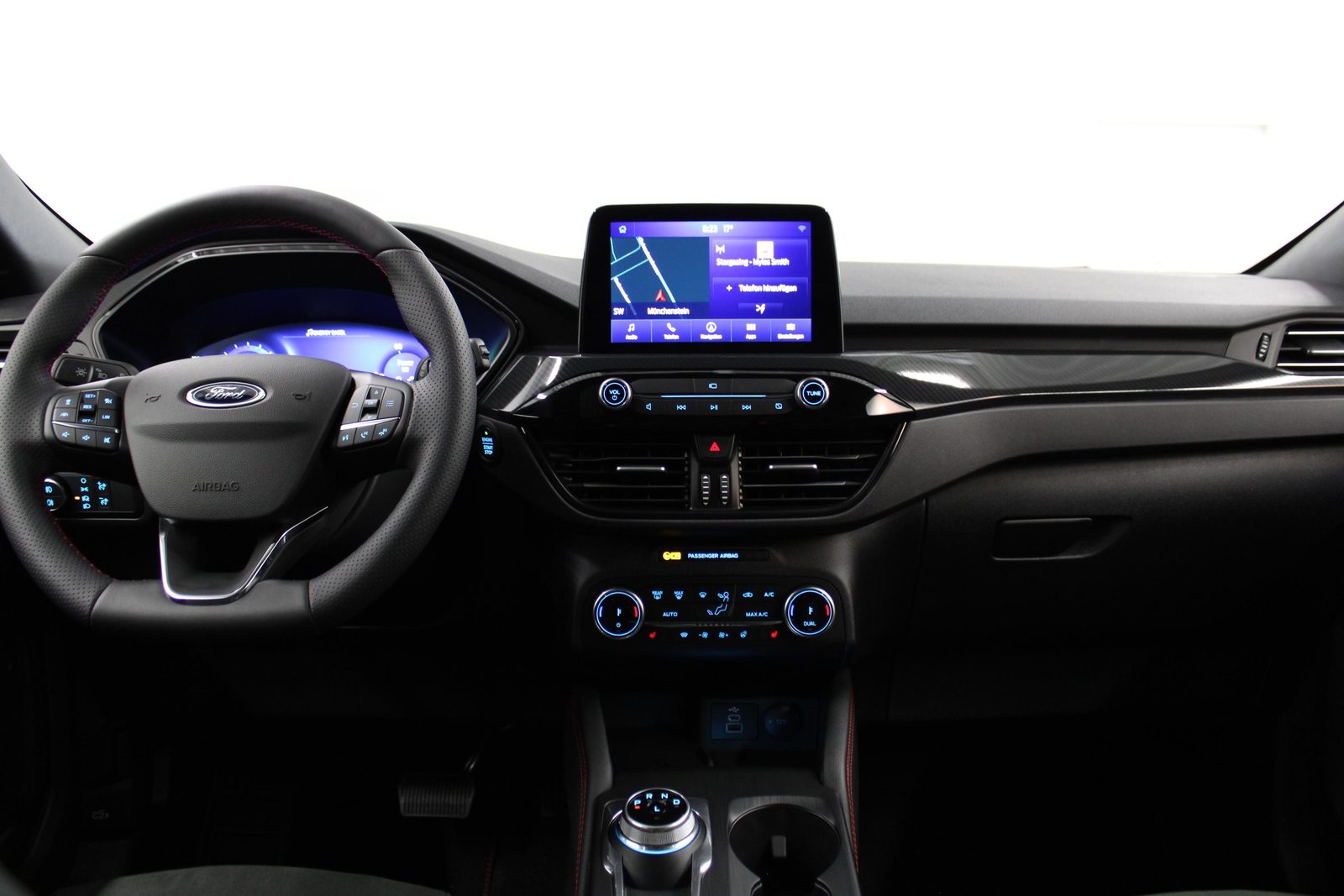 FORD Kuga 2.5 Hybrid ST-Line X 4x4, Full-Hybrid Petrol/Electric, Second hand / Used, Automatic - 7