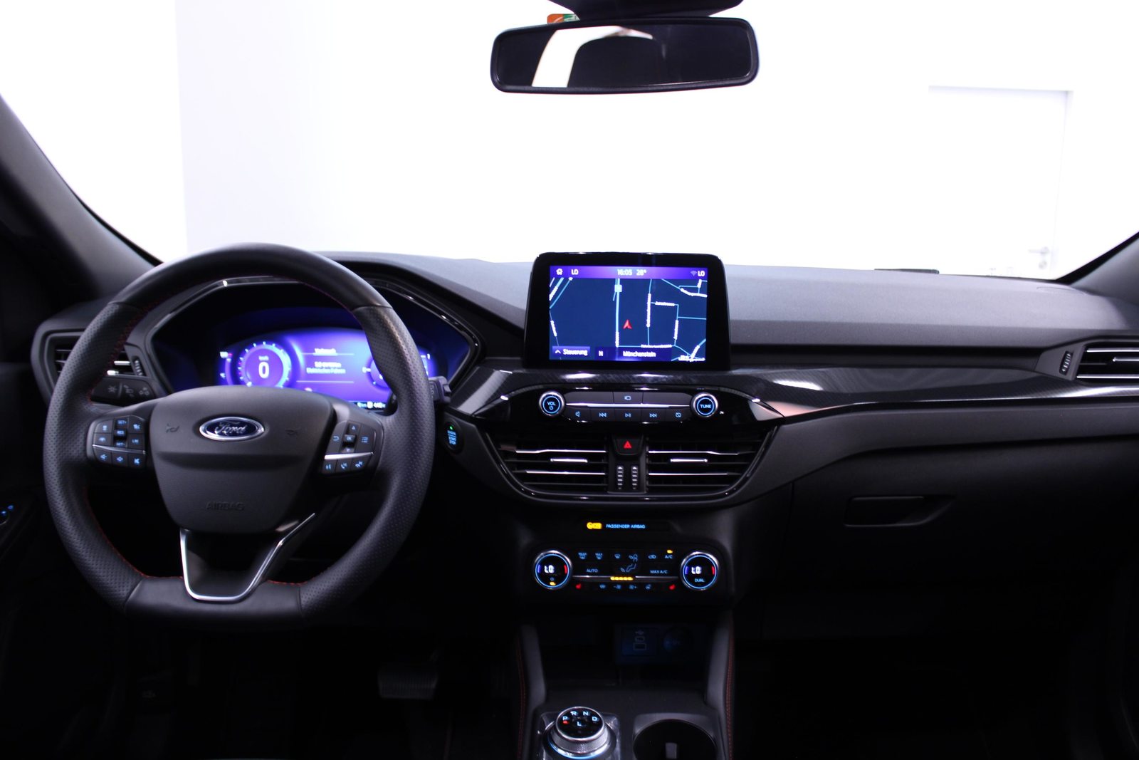 FORD Kuga 2.5 Plug-in Hybrid ST-Line *LEASING 0.99%*, Plug-in-Hybrid Petrol/Electric, Second hand / Used, Automatic - 7