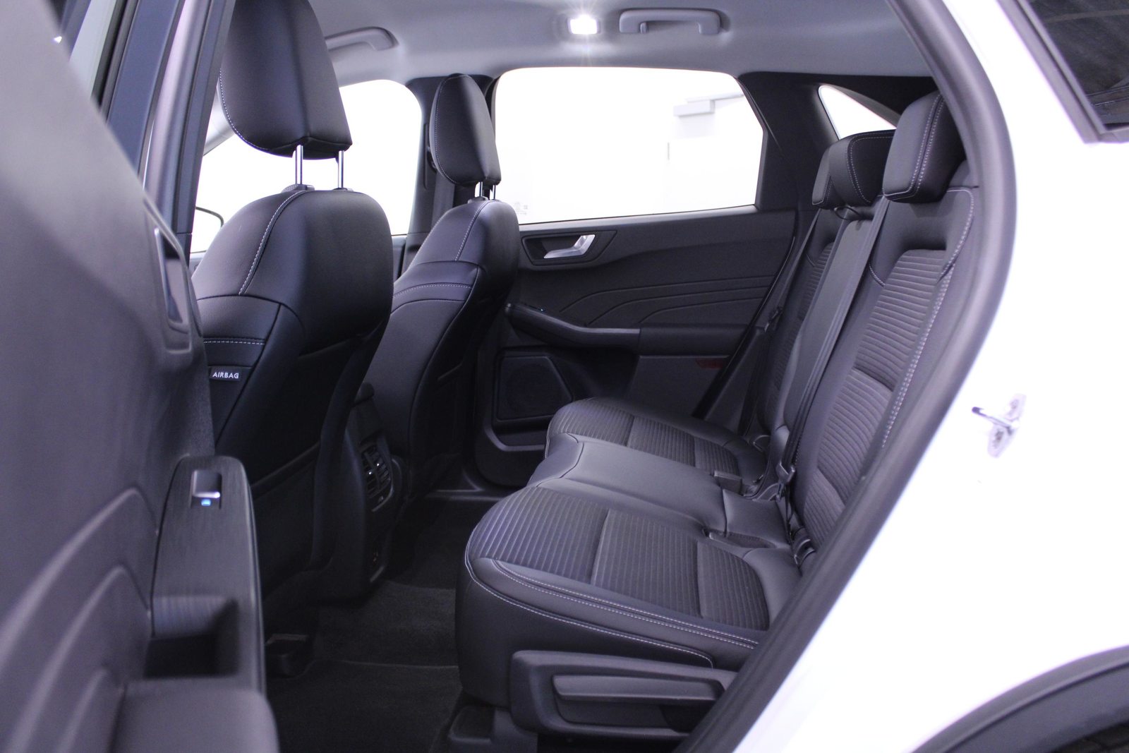 FORD Kuga 2.5 Plug-in Hybrid Titanium X *LEASING 0.99%*, Plug-in-Hybrid Benzina/Elettrica, Occasioni / Usate, Automatico - 6