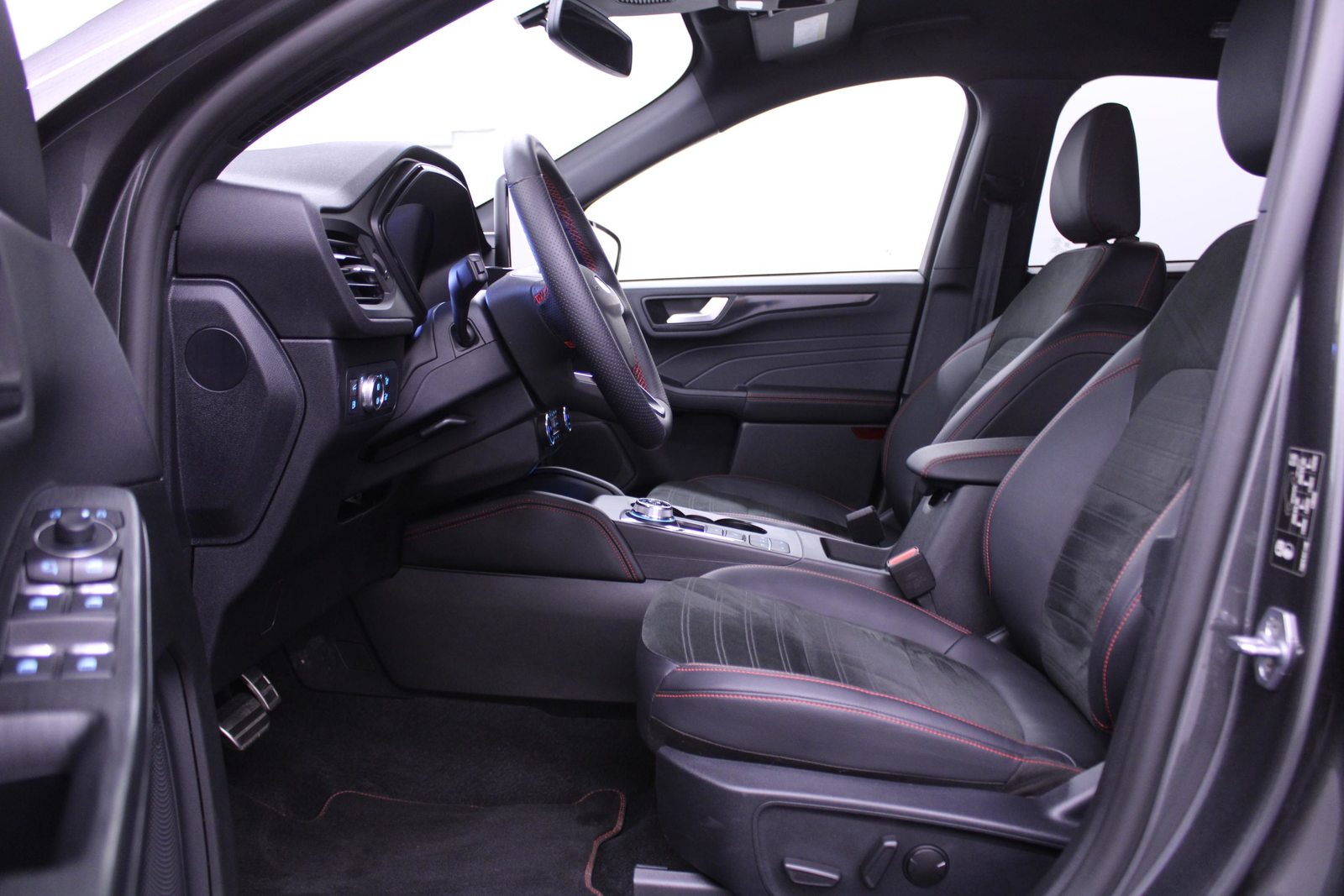 FORD Kuga 2.5 Plug-in Hybrid ST-Line X *LEASING 0.99%*, Plug-in-Hybrid Petrol/Electric, Second hand / Used, Automatic - 3