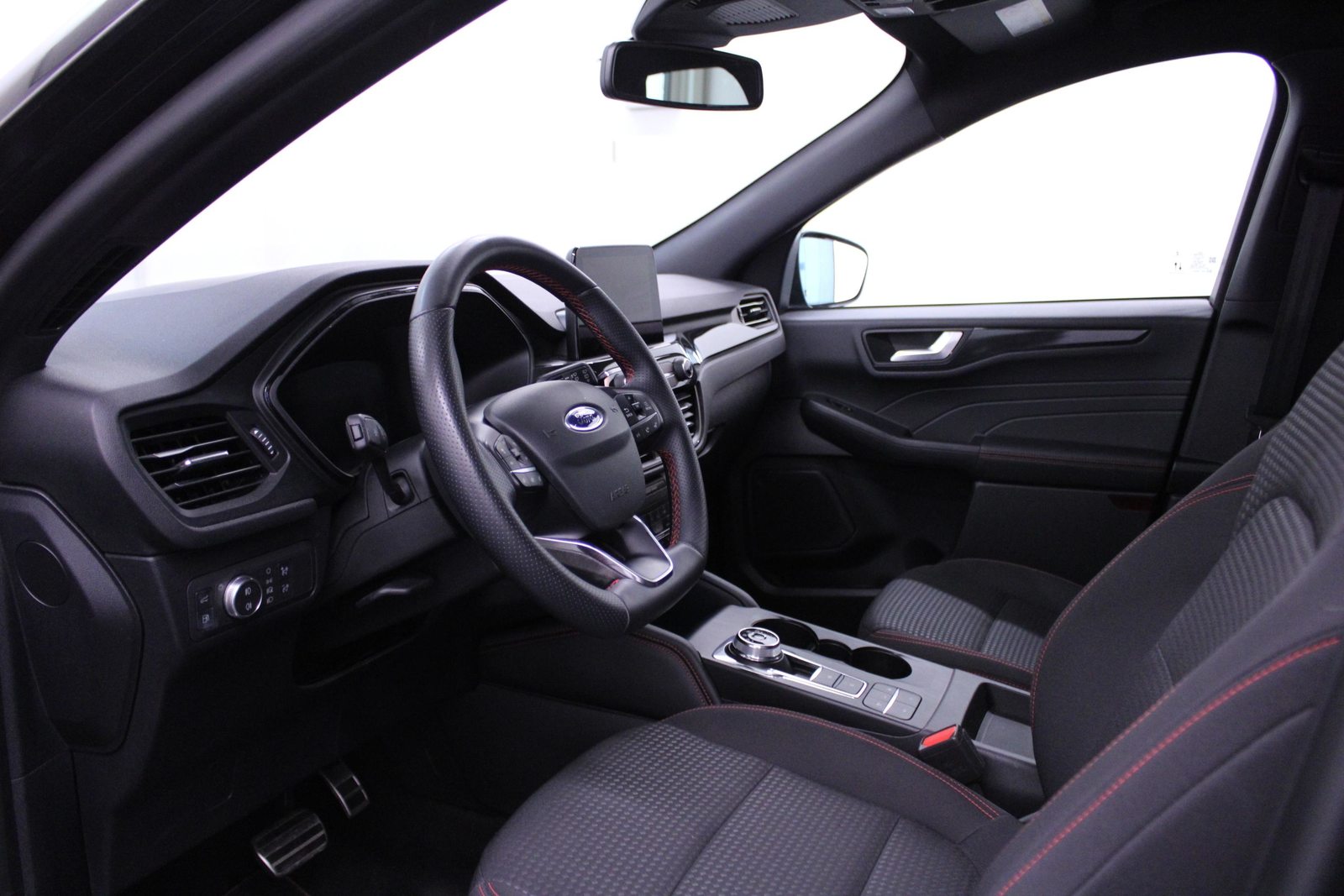 FORD Kuga 2.5 Plug-in Hybrid ST-Line *LEASING 0.99%*, Hybride Rechargeable Essence/Électricité, Occasion / Utilisé, Automatique - 4