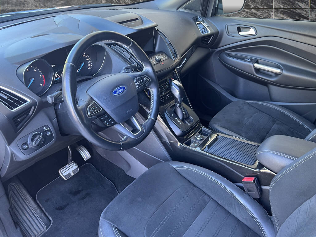 FORD Kuga 2.0 TDCi 150 ST-Line, Diesel, Occasion / Gebraucht, Automatik - 7